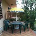 Апартаменты Sea View Garden *