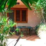 Sea View Garden Apartment Cefalu