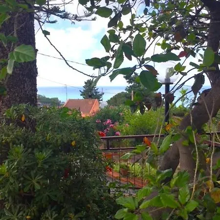 Apartment Sea View Garden Cefalu
