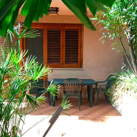 Sea View Garden Apartament Cefalù