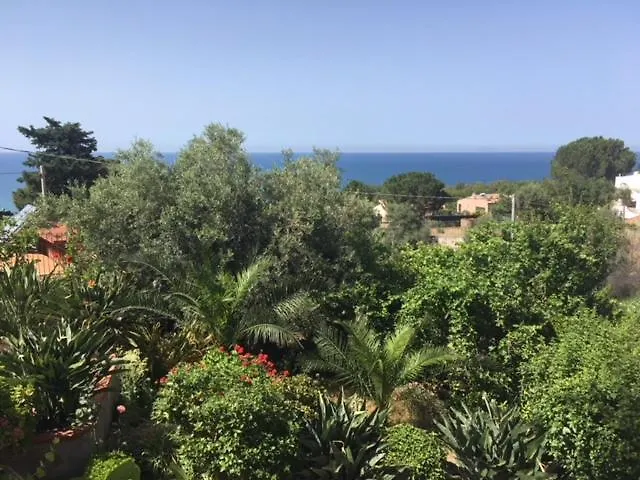Sea View Garden Appartement Cefalù
